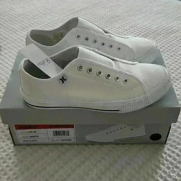 Hurley Shoes - Hurley Slip-on Women's sneakers Classic Canvas NIB